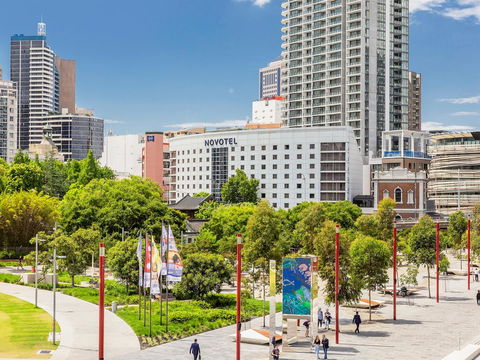 Novotel Sydney Darling Square - Kawana Tourism 1