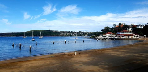 Manly Beachside Apartments - Kawana Tourism 18