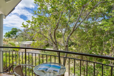 Eco Beach Resort - Kawana Tourism 5
