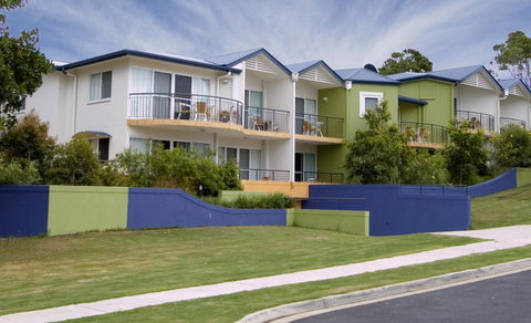 Eco Beach Resort - Kawana Tourism 15