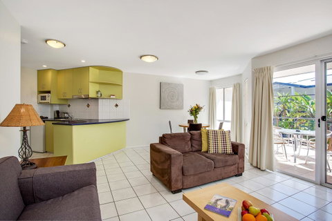 Eco Beach Resort - Kawana Tourism 21