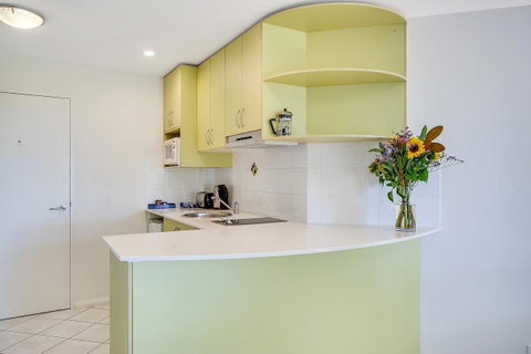 Eco Beach Resort - Kawana Tourism 26