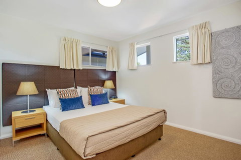 Eco Beach Resort - Kawana Tourism 37