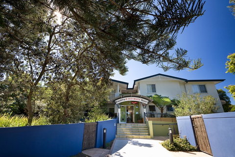 Eco Beach Resort - Kawana Tourism 16