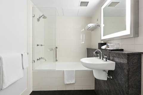 Mercure Sydney - Kawana Tourism 20