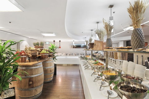 Mercure Sydney - Kawana Tourism 14