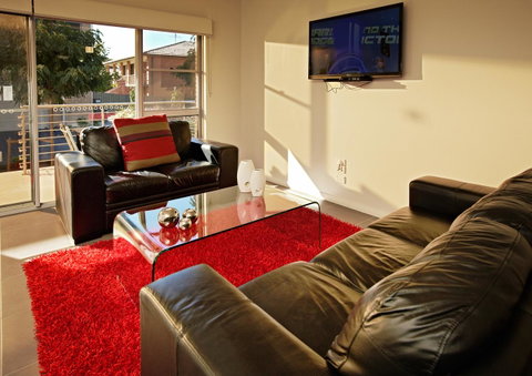 Charlestown Executive Apartments - Kawana Tourism 17