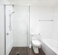 Charlestown Executive Apartments - Kawana Tourism