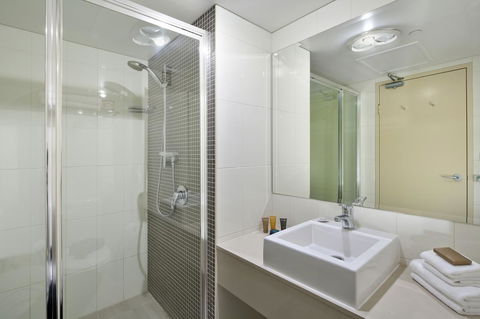 Best Western Plus Hotel Stellar - Kawana Tourism 7