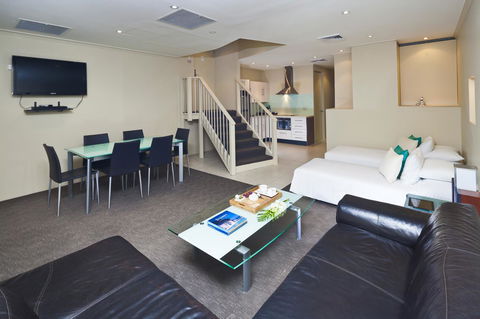 Best Western Plus Hotel Stellar - Kawana Tourism 3