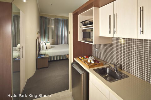 Best Western Plus Hotel Stellar - Kawana Tourism 17