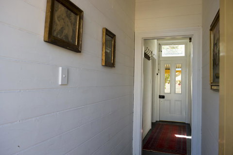 Hillview Heritage Hotel - Kawana Tourism 19