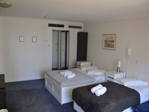 Accommodation Sydney - Hyde Park Plaza 38 College St Sydney - Kawana Tourism 30