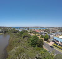 BlueWater Apartments - Kawana Tourism