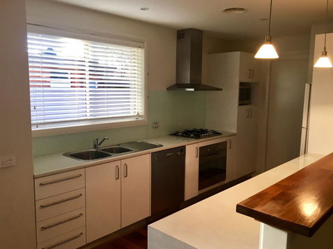 Encore Apartments - Kawana Tourism 2