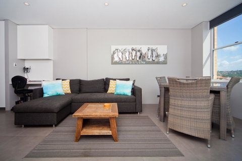 Gorgeous Coogee Views 2 Beds WT21 - Kawana Tourism 9