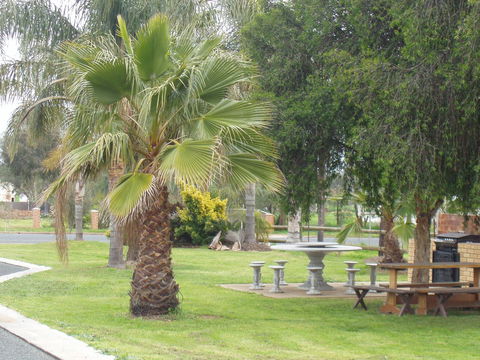 Temora Motel - Kawana Tourism 5