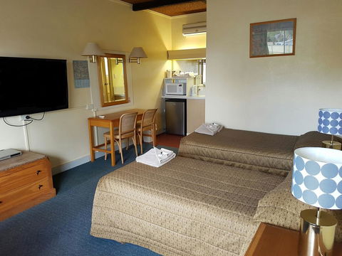 Temora Motel - Kawana Tourism 4