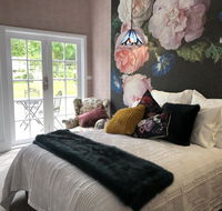 Chanticleer Gardens - Kawana Tourism