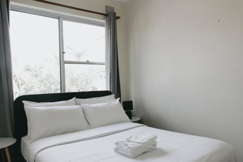Lotus Stay Manly - Apartment 29B - Kawana Tourism 5
