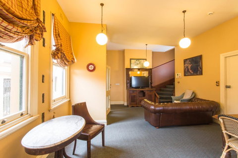 Australian Heritage Hotel - Kawana Tourism 7