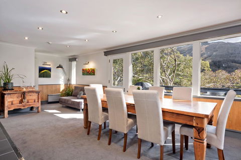 Pure Chalet Thredbo - Kawana Tourism 18
