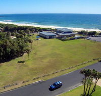 2 Cliff Road - Kawana Tourism
