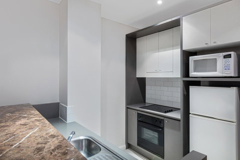 Adina Apartment Hotel Sydney Central - Kawana Tourism 22