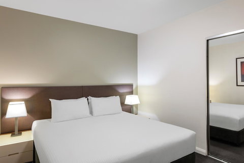 Adina Apartment Hotel Sydney Central - Kawana Tourism 18