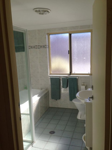Bel Mondo Apartments - Kawana Tourism 13