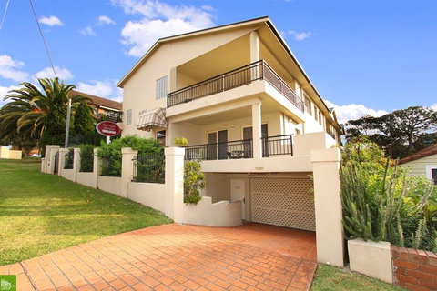 Bel Mondo Apartments - Kawana Tourism 16
