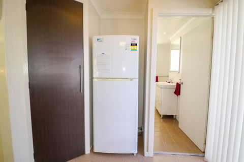 Interlude At Belmont - Kawana Tourism 13