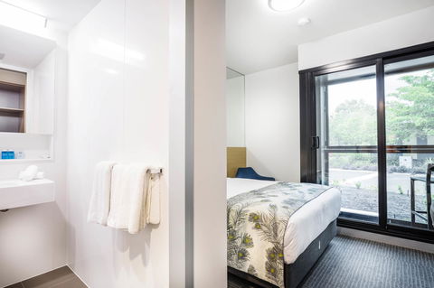 Mercure Darwin Airport Resort - Kawana Tourism 10