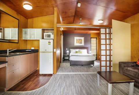 Mercure Darwin Airport Resort - Kawana Tourism 3