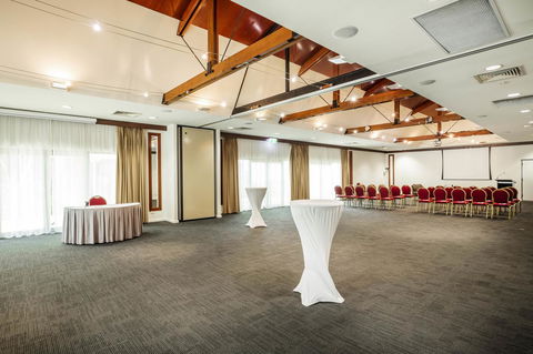 Mercure Darwin Airport Resort - Kawana Tourism 37