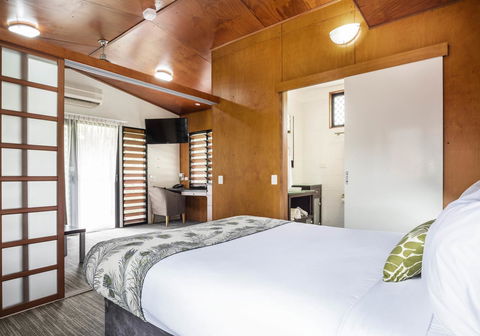 Mercure Darwin Airport Resort - Kawana Tourism 4