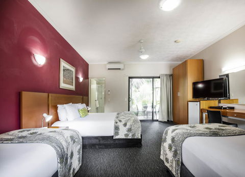 Mercure Darwin Airport Resort - Kawana Tourism 21