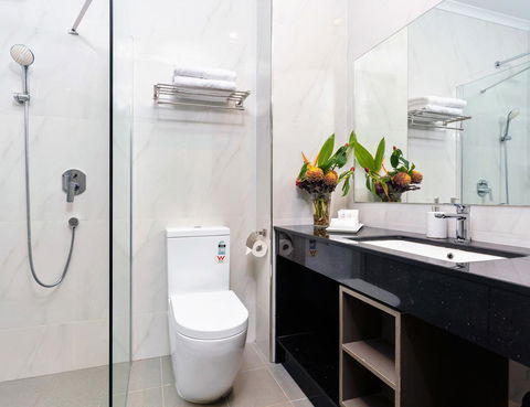 Darwin City Hotel - Kawana Tourism 24