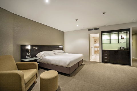 Hilton Darwin - Kawana Tourism 34