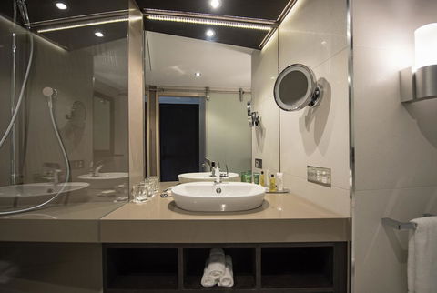Hilton Darwin - Kawana Tourism 24