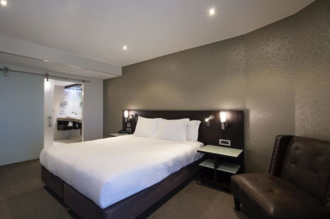 Hilton Darwin - Kawana Tourism 30