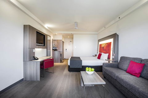 Novotel Darwin CBD - Kawana Tourism 9