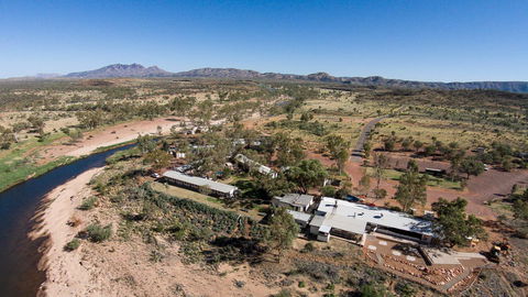Glen Helen Lodge - Kawana Tourism 6