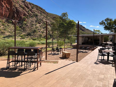 Glen Helen Lodge - Kawana Tourism 25