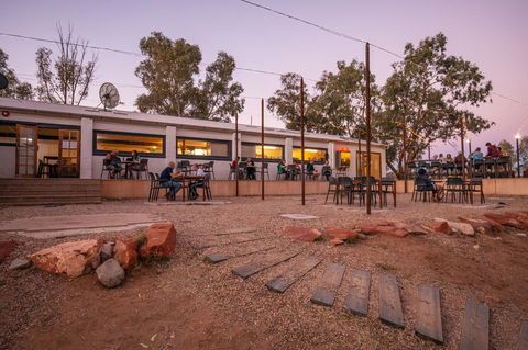 Glen Helen Lodge - Kawana Tourism 20
