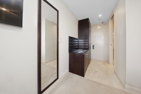 Canberra Rex Hotel - Kawana Tourism 41