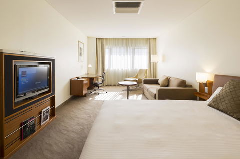 Novotel Canberra - Kawana Tourism 17