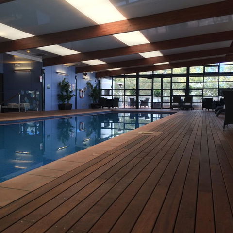 Novotel Canberra - Kawana Tourism 4