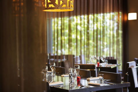 Novotel Canberra - Kawana Tourism 43