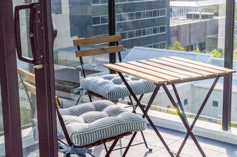 Highgate Executive Apartment City Walk Canberra - Kawana Tourism 23